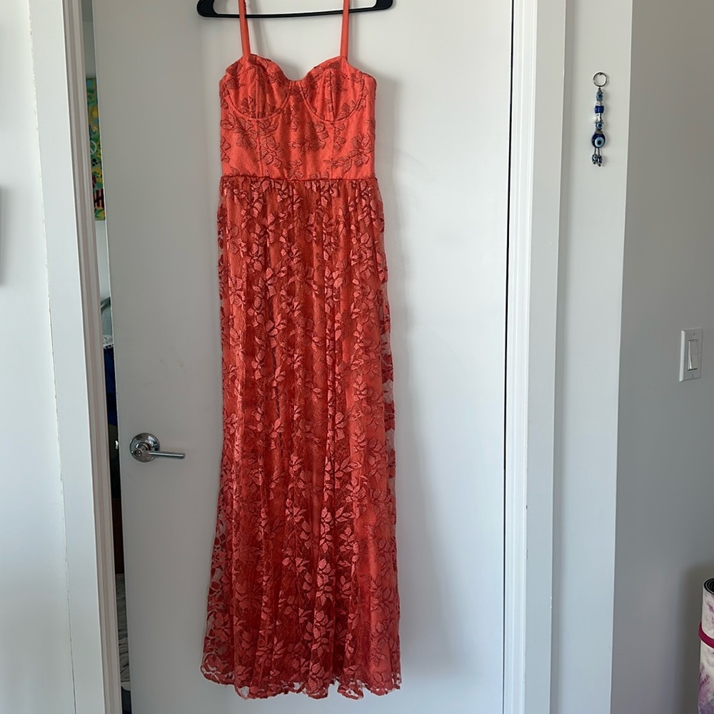Alice and Olivia size 6 gown